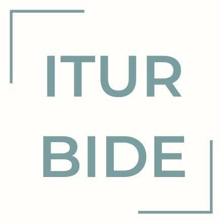 Logo Iturbide Projects - Consultoría de alojamientos en Barcelona.
